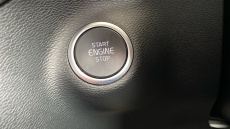 Volvo XC40 2.0 B4P Ultra Dark 5dr Auto Petrol Estate